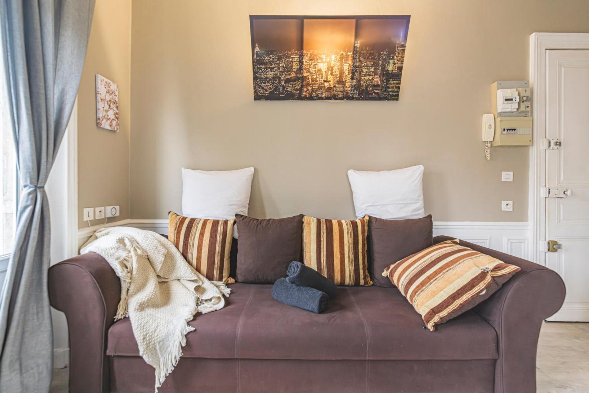 Taittinger 511 Apartamento Reims Exterior foto