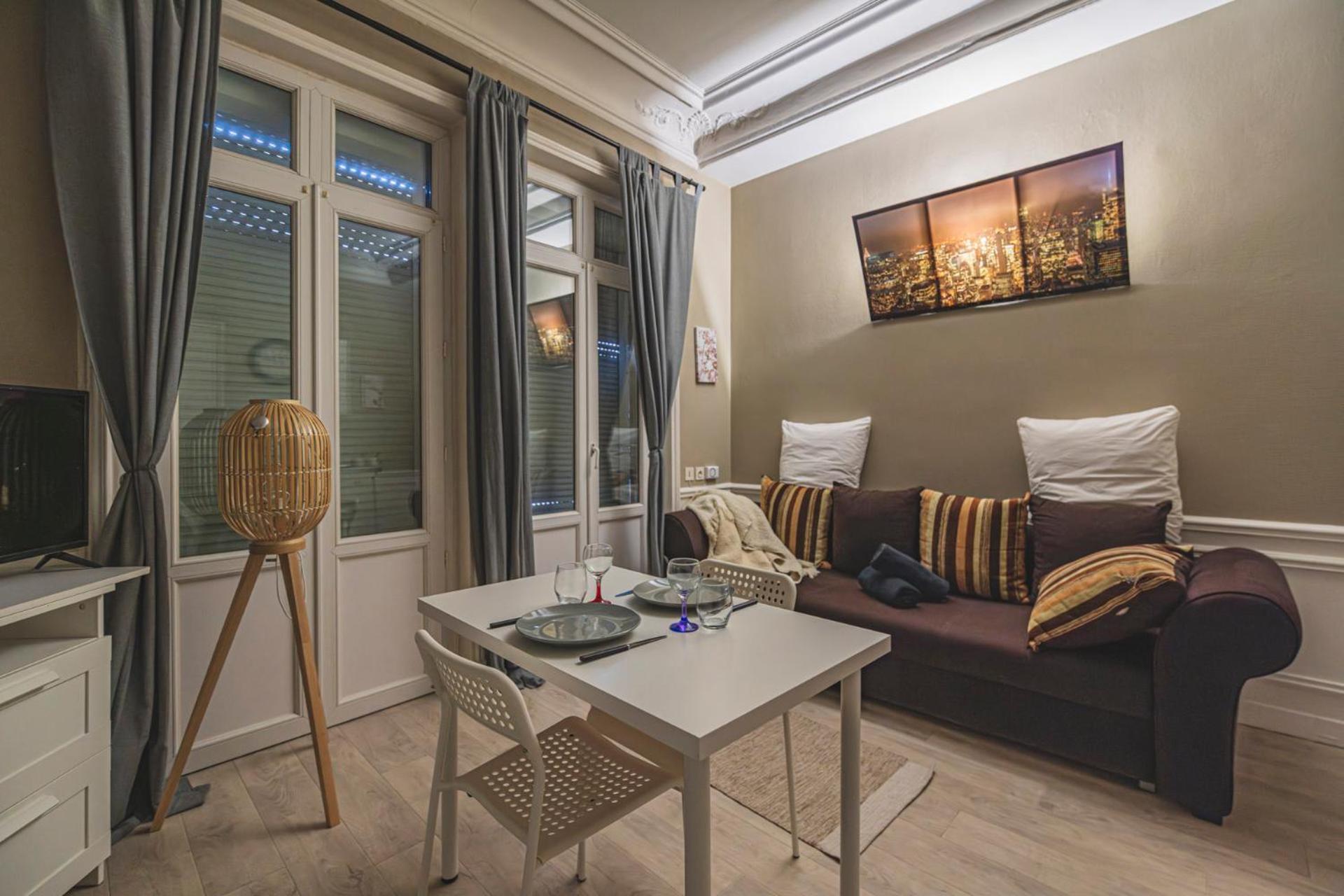 Taittinger 511 Apartamento Reims Exterior foto